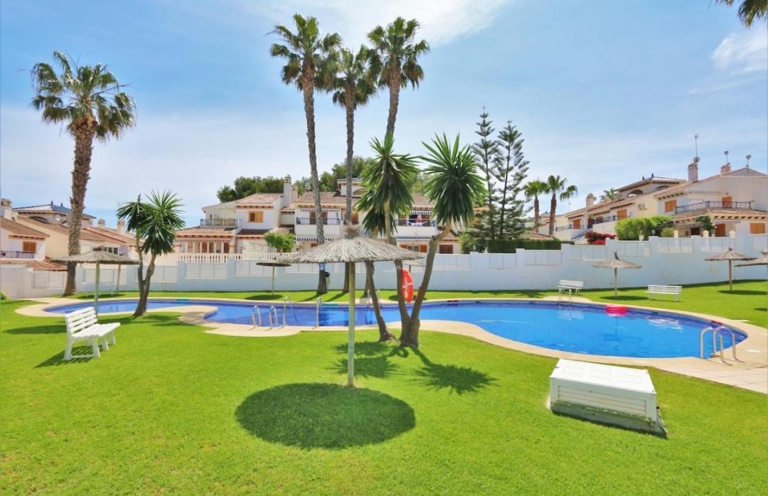 Chalet Adosado En Riomar-3, Urbanizacion Residencial Privada Torre de la Horadada ภายนอก รูปภาพ